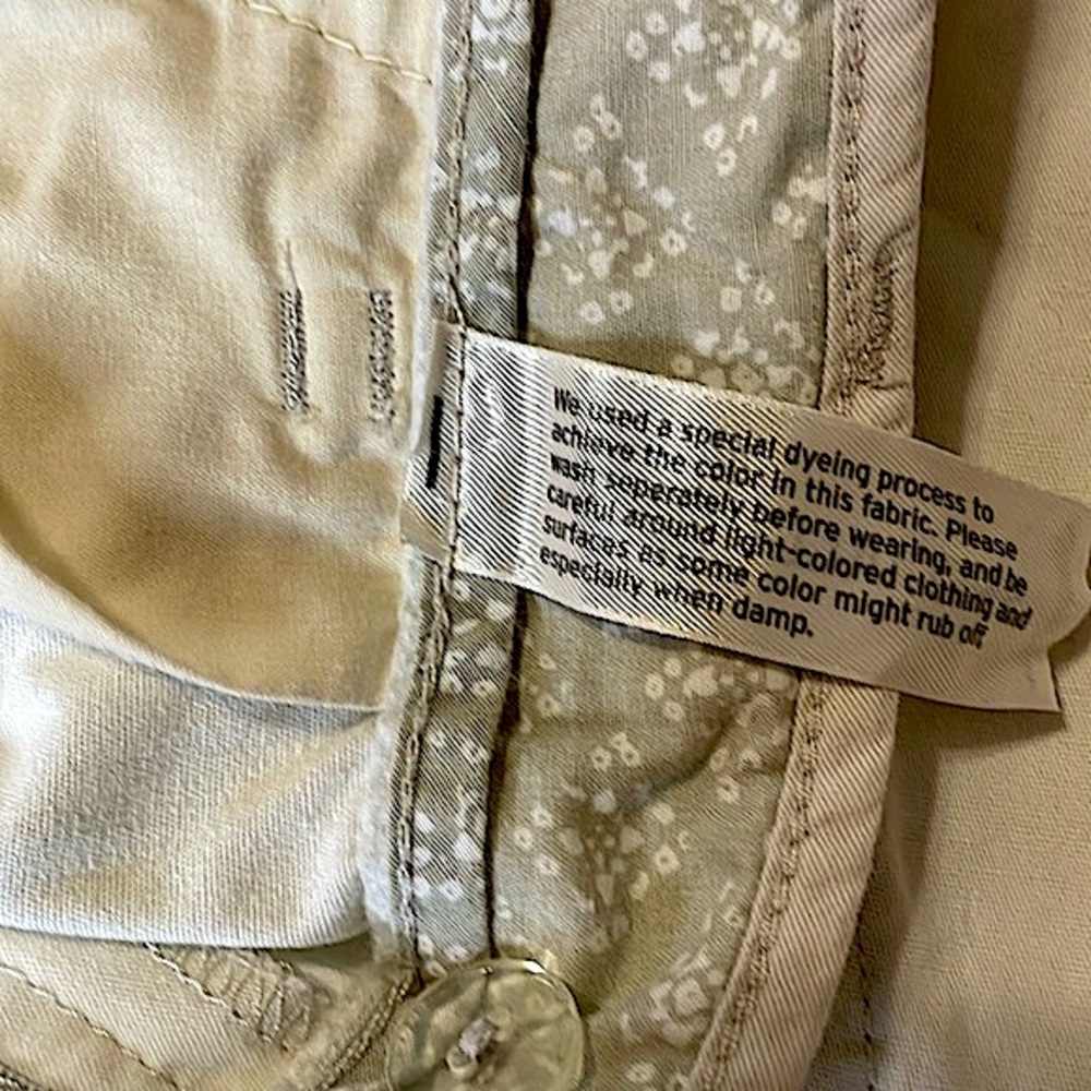 EDDIE BAUER Light Beige Women’s Shorts - Picture 6 of 9